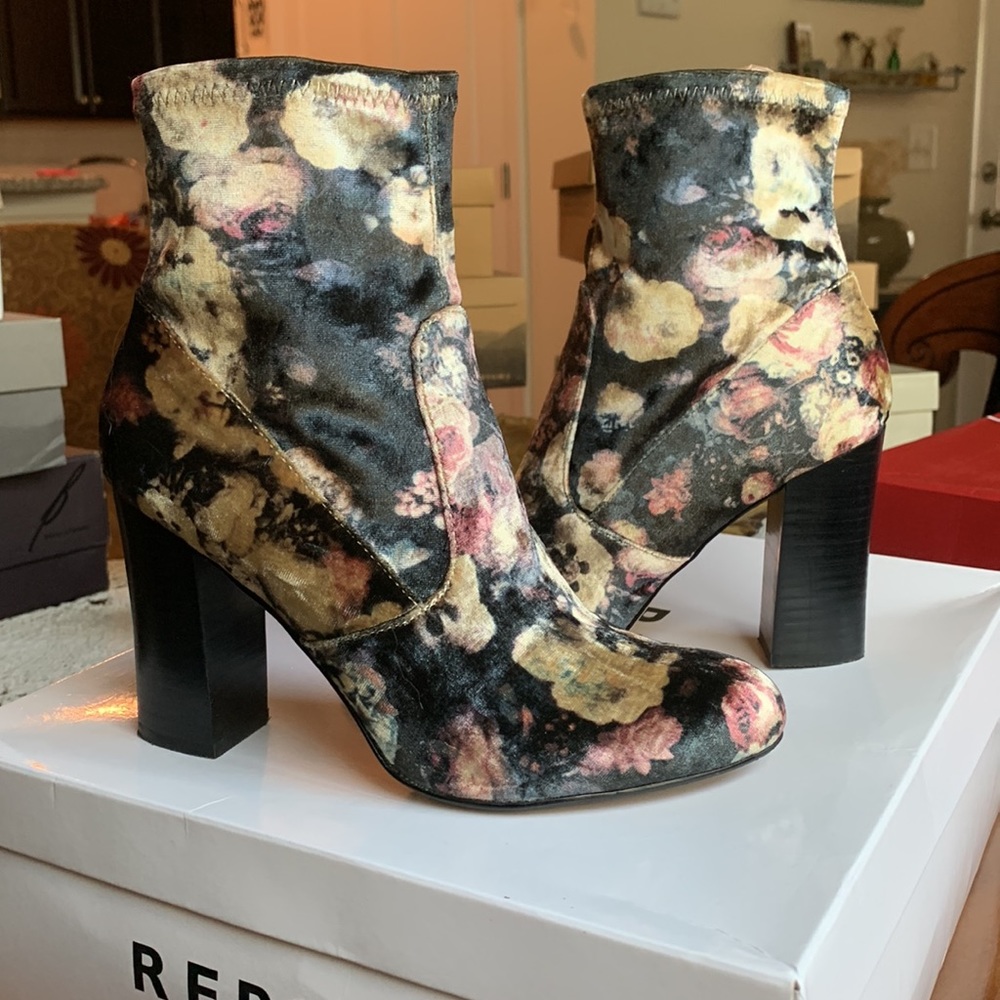 Gorgeous Velvet Booties.  Worn 1x.